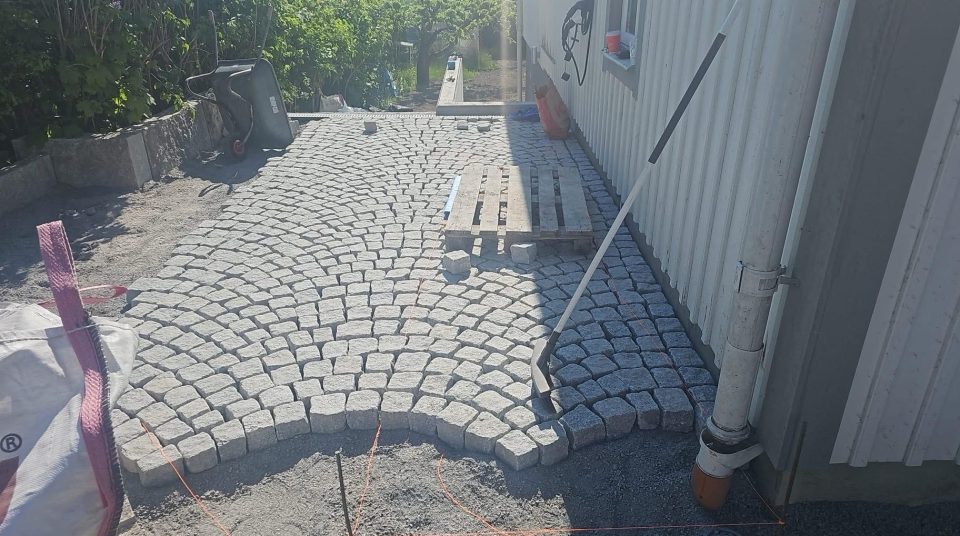 Trädgårdsarbete-projekt i Älvsjö